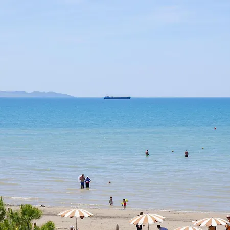 Toro Beachfront 4*