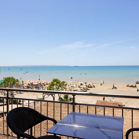 Toro Beachfront Hotel Durrës